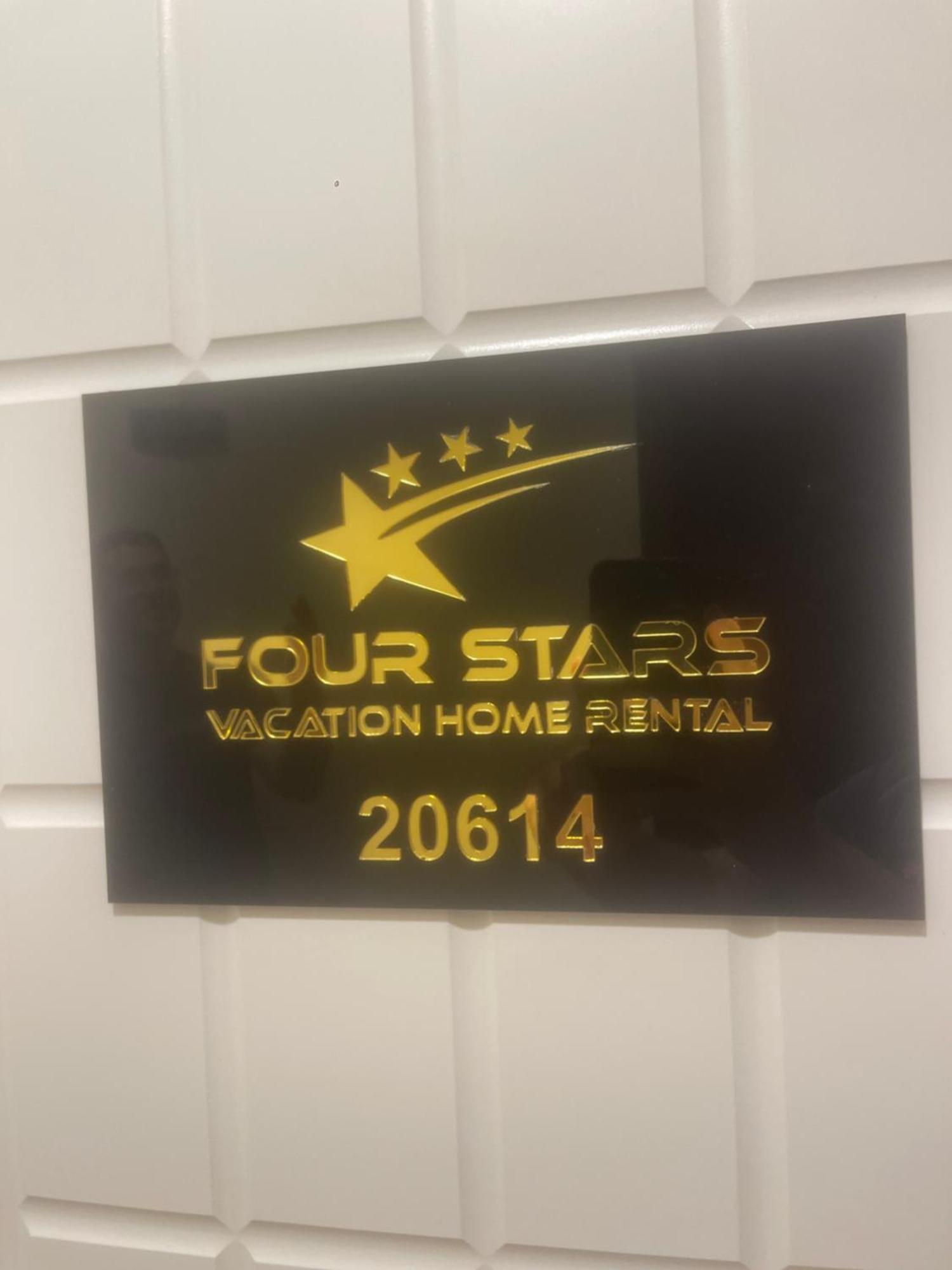 Four Stars Hostel Dubai Eksteriør billede
