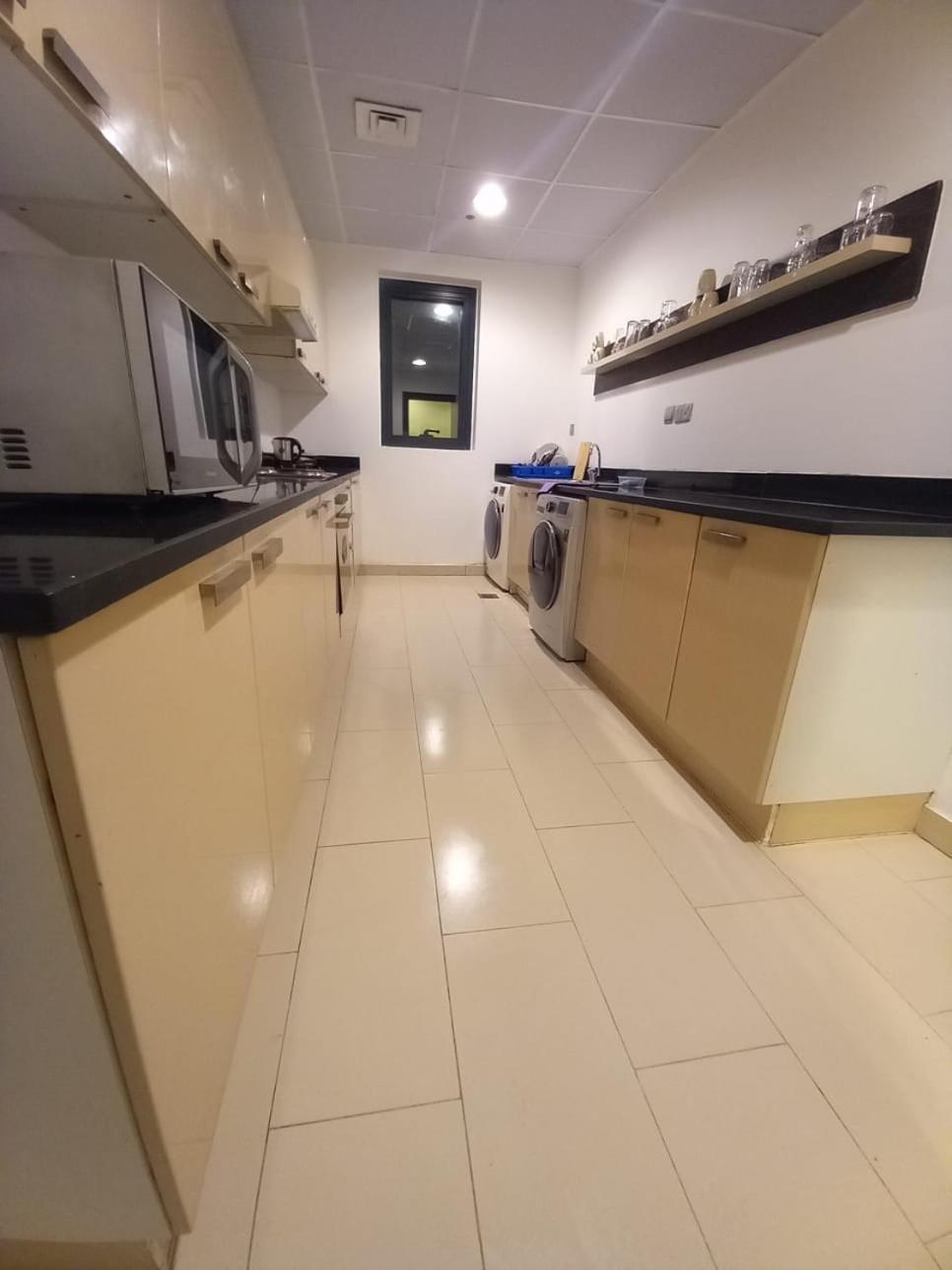 Four Stars Hostel Dubai Eksteriør billede