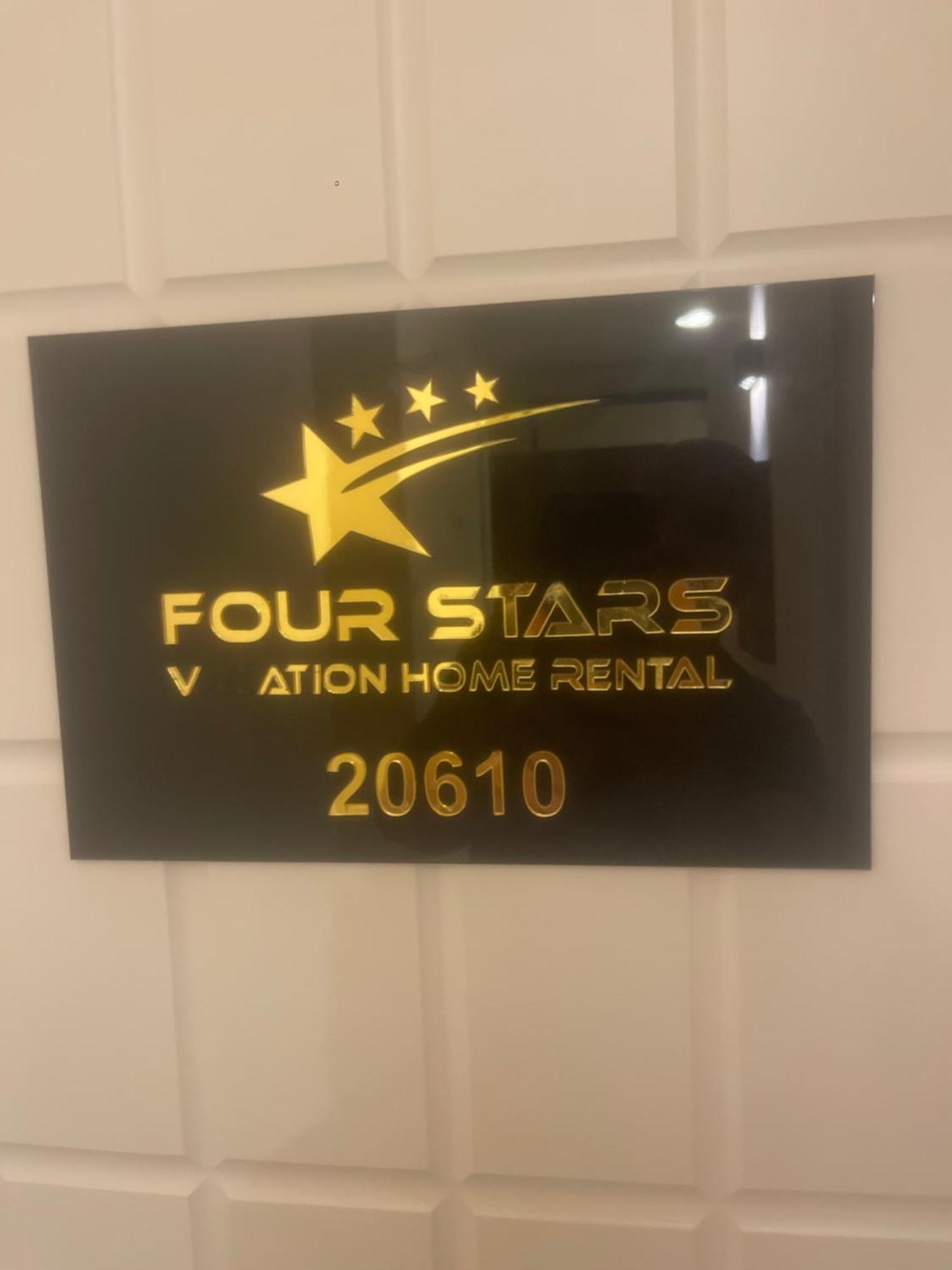 Four Stars Hostel Dubai Eksteriør billede